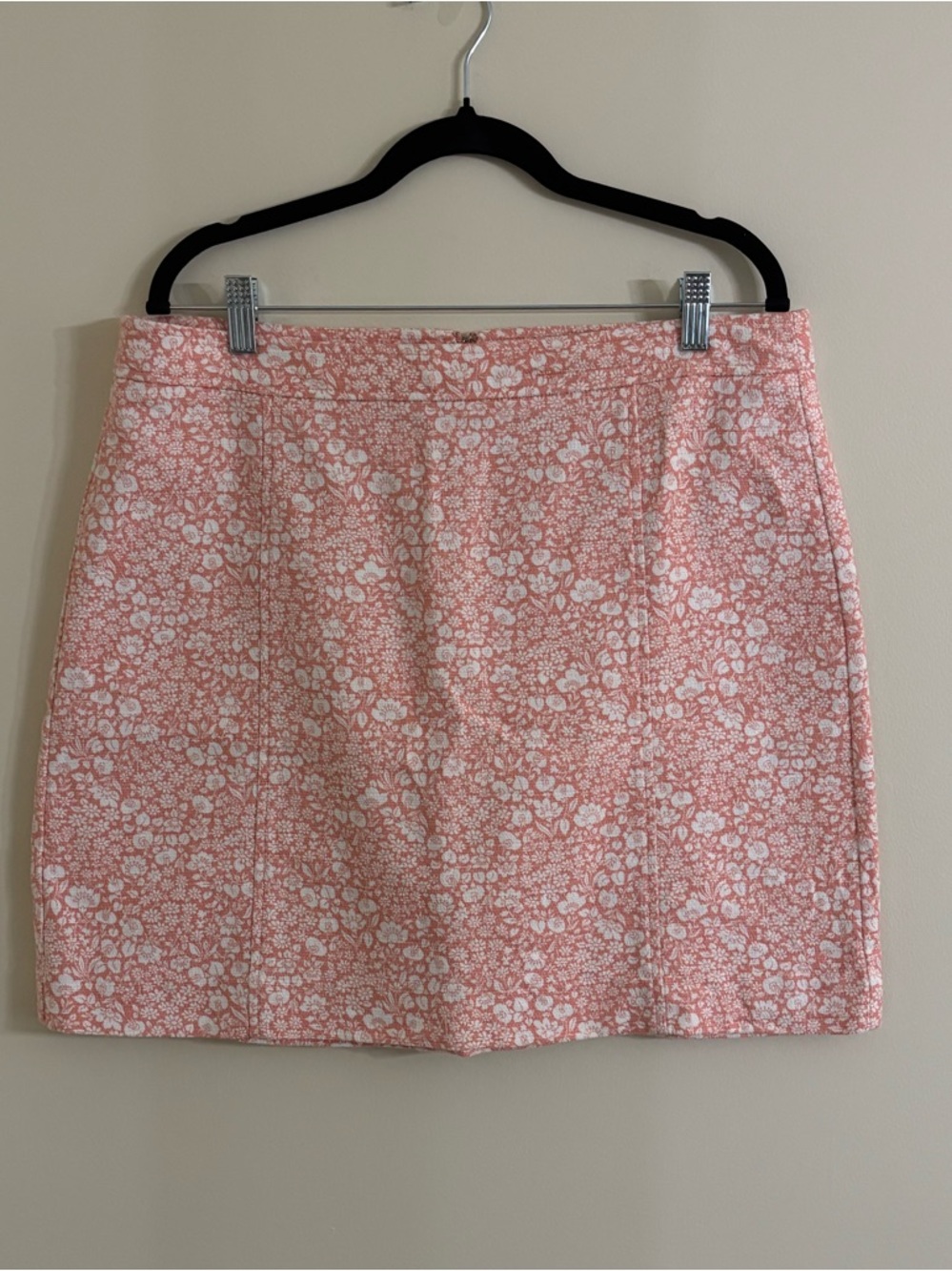 LOFT Peach and White Floral Cotton Mini Skirt Size 14